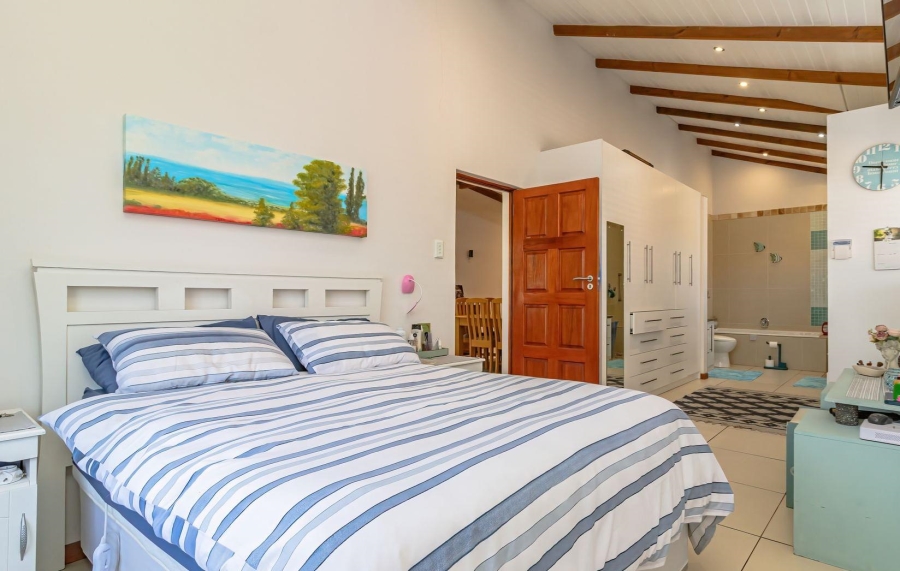 3 Bedroom Property for Sale in Gansbaai Central Western Cape